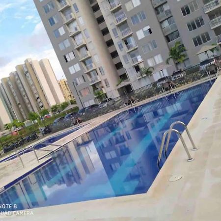 Apartamento En El Norte De Barranquilla- Amoblado Appartement Barranquilla  Buitenkant foto